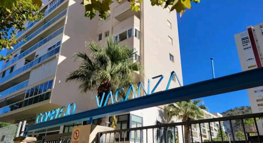 Vacanza Luxury Complex- Parking , Pool Only In The Summer , Rincon De Loix Appartement Benidorm Buitenkant foto