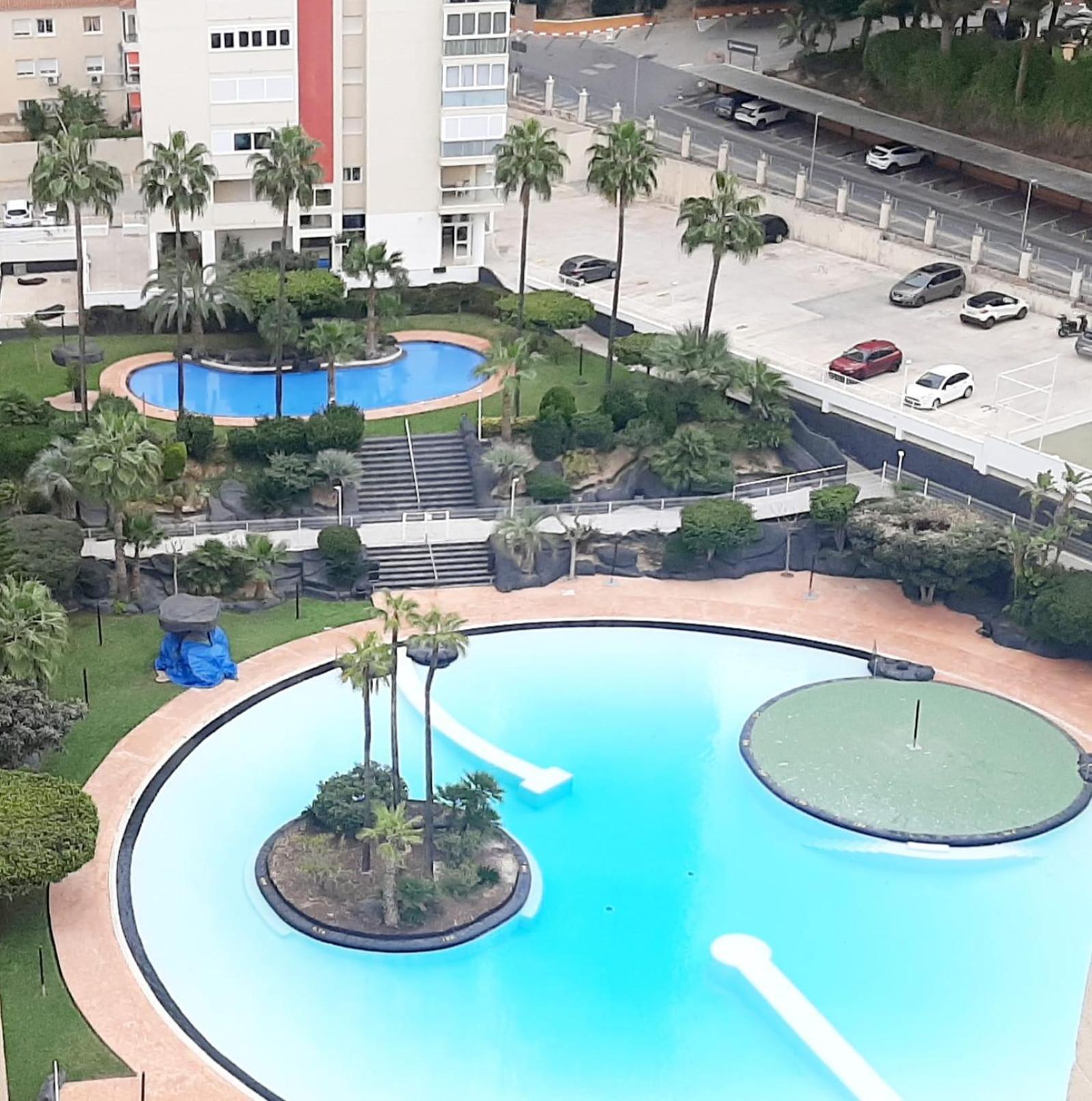 Vacanza Luxury Complex- Parking , Pool Only In The Summer , Rincon De Loix Appartement Benidorm Buitenkant foto