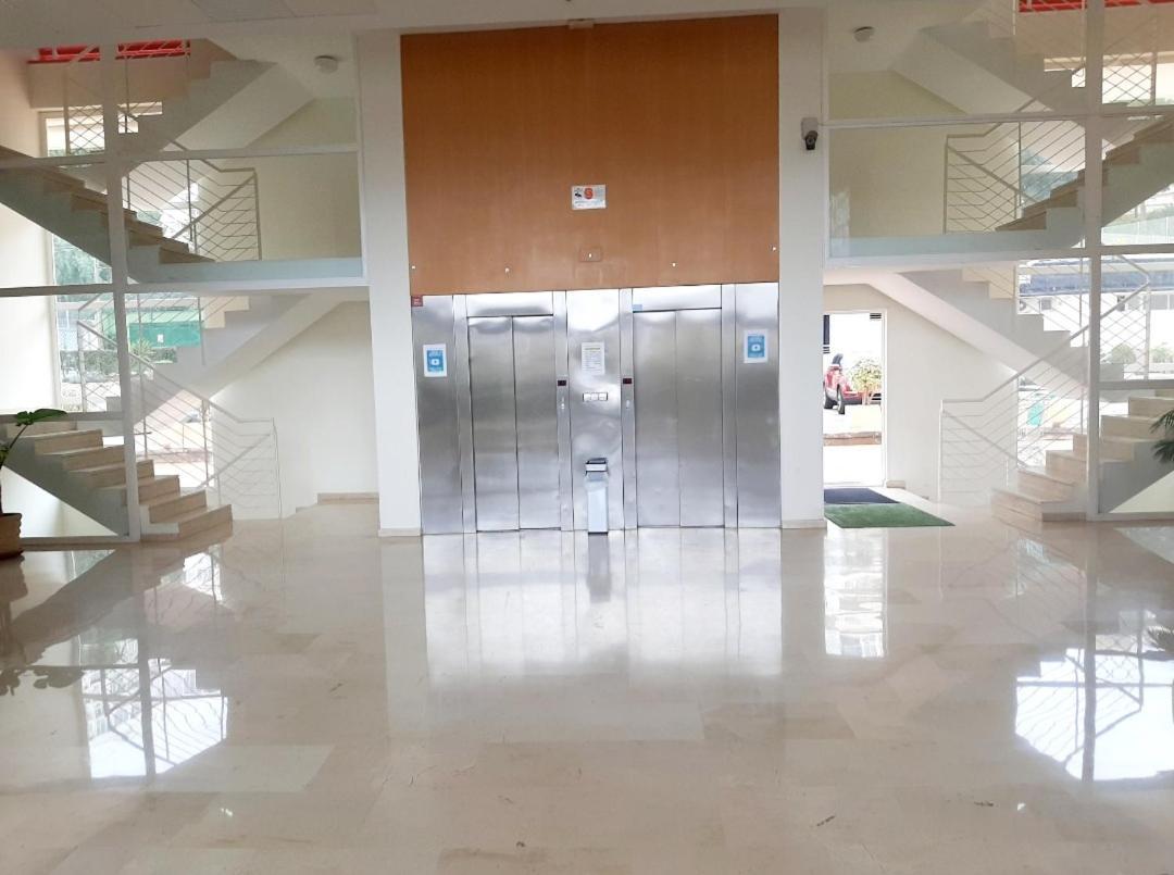 Vacanza Luxury Complex- Parking , Pool Only In The Summer , Rincon De Loix Appartement Benidorm Buitenkant foto